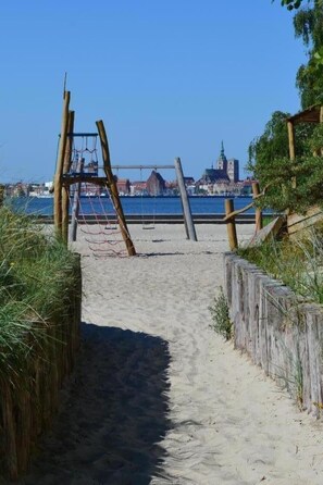 Beach - La Mer in Altefähr by Interhome (Seebad Altefähr)