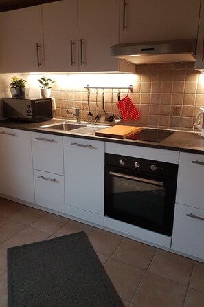 Fridge, microwave, oven, dishwasher - Bungalow "Lieschen" by Interhome (Kühlungsborn)