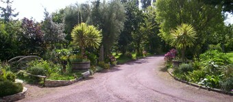 LES CHARMILLES by Interhome