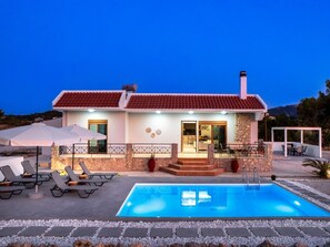 Pool - Das Paradies by Interhome (Soroni)