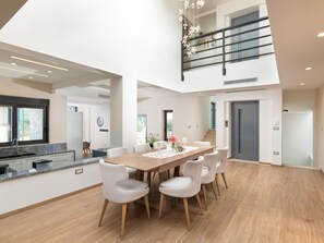 Dining - Elias Rest by Interhome (Soroni)