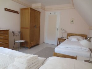 Room - Tauchert by Interhome (Baiersbronn)