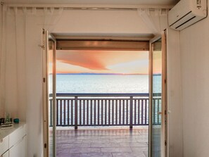 Interior - Sunset-Oase am Meer by Interhome (Jablanac)
