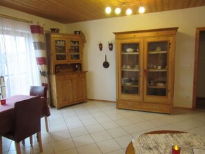 Dining - am Wiesengrund in Venningen by Interhome (Venningen)