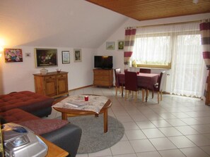 Fernseher, DVD-Player