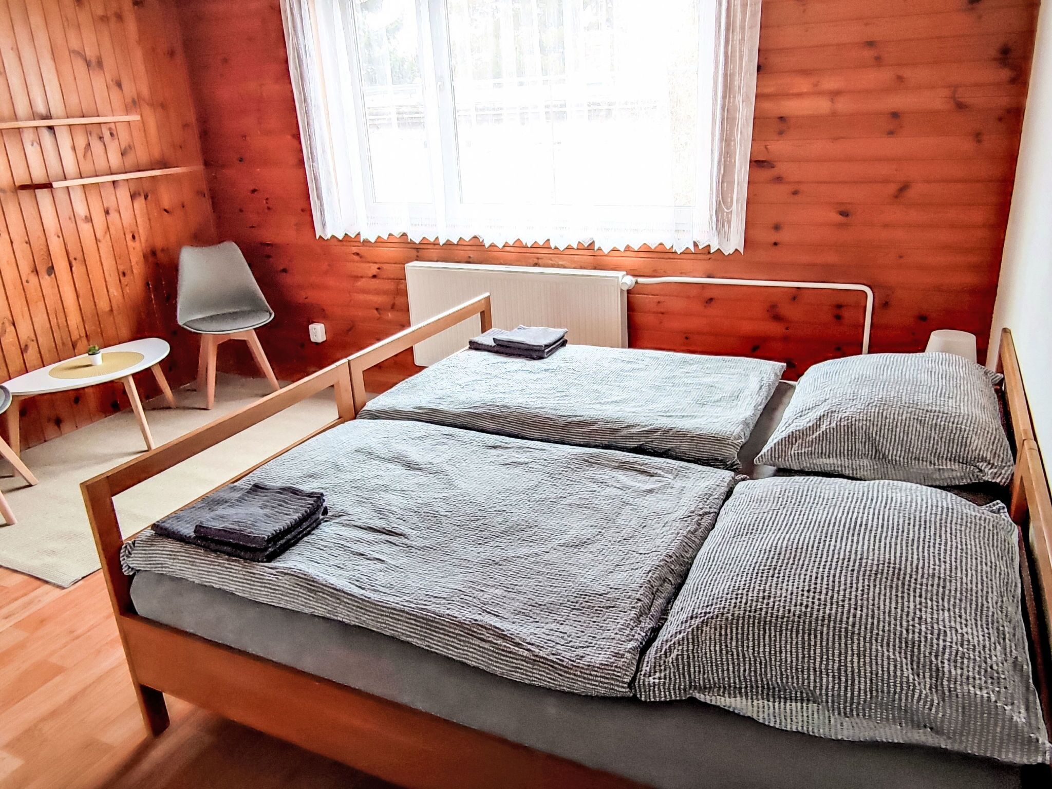 4 chambres, accès Internet