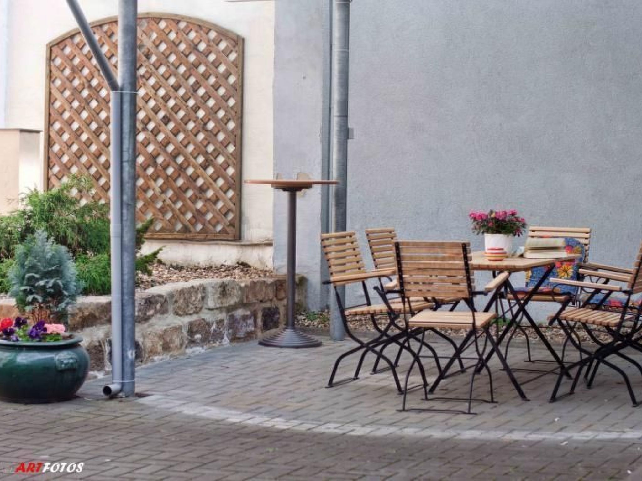 تناول الطعام بالخارج