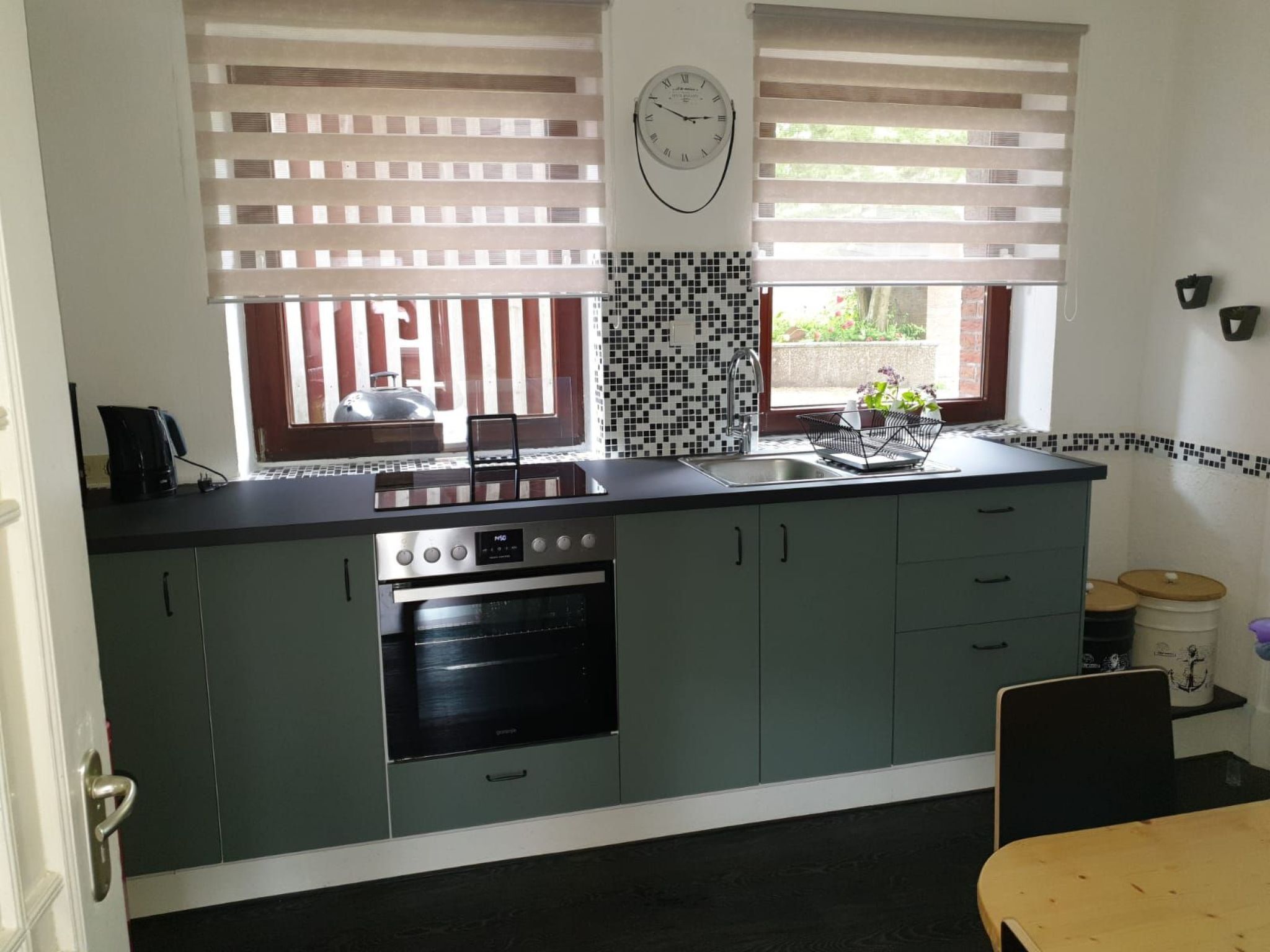 Fridge, oven, cookware/dishes/utensils