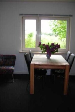 Dining - Rode Huus by Interhome (Norderfriedrichskoog)