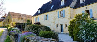 Geräumiges Haus - Das Glück in unserem pre by Interhome