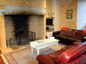 Fireplace, DVD player - Geräumiges Haus - Das Glück in unserem pre by Interhome (Carlux)