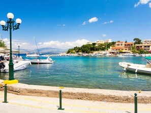 Marina - Stilvolle Zwei-Zimmer-Wohnung im Erdgeschoss in Kassiopi by Interhome (Acharavi)
