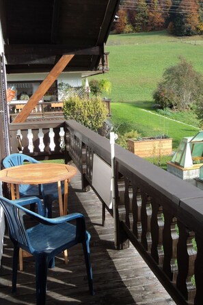 Outdoor dining - Haus BerggrußOG by Interhome (Ruhpolding)