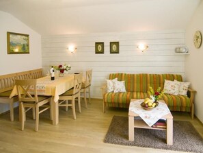 Dining - Haus Christl by Interhome (Reit im Winkl)