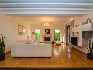 Fireplace, DVD player - Ferienvilla "Komfort" by Interhome (Agios Leon)