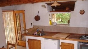 Fridge, oven, cookware/dishes/utensils