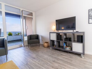 Living area - Seaside mit Direkter Strandblick & 2 Balkone by Interhome (Harrislee)
