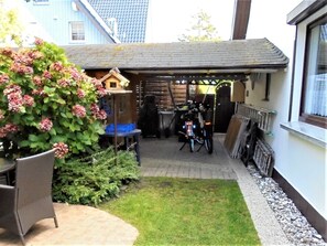 Property grounds - Kleine Ferienwohnung mit Garten und Terrasse by Interhome (Ostseebad Zingst)
