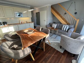 Interior - Wohnung mit Sonnenbalkon und Strandnähe by Interhome (Wenningstedt-Braderup)