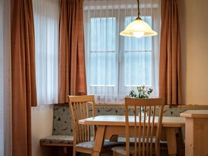 Dining - Hochberg by Interhome (Innervillgraten)