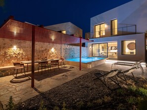 Outdoor dining - Nisi Living Concept - Karpathos Villa by Interhome (Ialyssos)