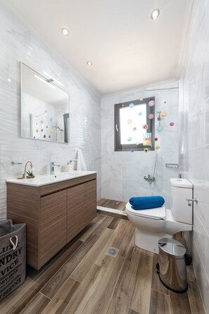 Towels - Sun's Reach Villa mit Schwimmbad by Interhome (Faliraki)