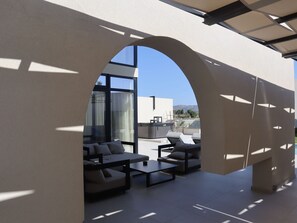 Terrace/patio - Trapezia Luxury Living - Turmalin by Interhome (Kolympia)