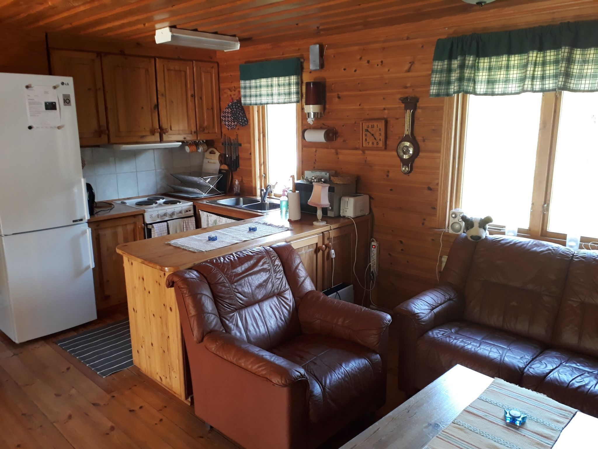 TV, lareira, DVD player