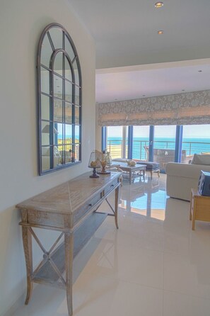 Interior - mit Privatpool für 9 Personen ca. 175 m² in Skiathos, Ägäis (Skiathos) by Interhome (Skiathos)
