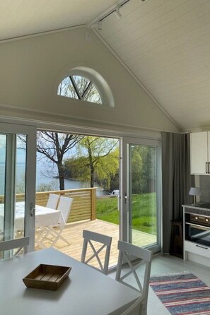 Dining - Ein  kleines Holzhaus by Interhome (Brandstorp)