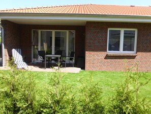 Terrace/patio - Barrierefreie FeHausHälfte mit Terrasse by Interhome (Hasselberg)