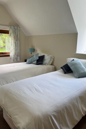 3 bedrooms, Internet - Benmore Farm House in Stirling mit Bergblick by Interhome (Crianlarich)