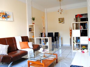 TV - Athen SmArt Stay Wohnung by Interhome (Athen)