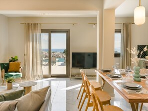 TV, DVD player - Villa Oro von Agathera by Interhome (Argostolion)