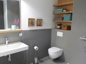 Bathroom - Sonnendeck in Eckernförde by Interhome (Eckernförde)