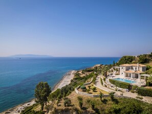 Exterior - Luxusvilla Thalassa, direkt am Meer by Interhome (Argostolion)