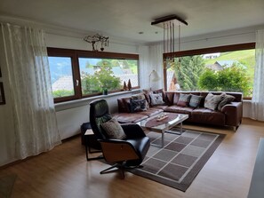 Fernseher, DVD-Player