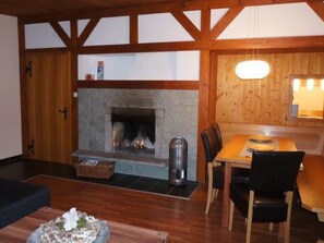 Dining - Wohnung in Vandans mit Offenem Kamin by Interhome (Vandans)