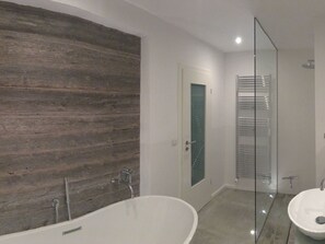 Bathroom - Alpenglück Gastein by Interhome (Bad Hofgastein)