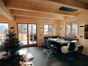 Dining - Heidi Chalets Falkertsee – Luxus für Familien & Wellnessurlauber by Interhome (Falkert)