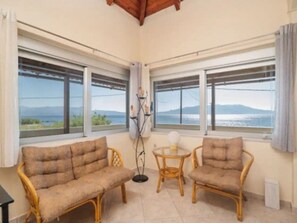 TV - in Kolimvari mit Großer Terrasse by Interhome (Ravdoucha)