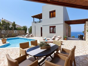 Pool - Dioni für 6 Personen und 1 Kind by Interhome (Roumeli)