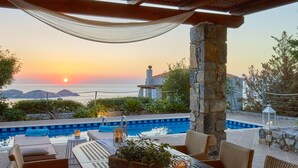 Unclassified image, 2 of 18, button - in Geropotamos mit Sonnenterrasse by Interhome (Roumeli)