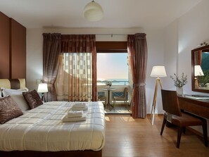 Internet - Haus in Geropotamos mit schönem Garten by Interhome (Roumeli)