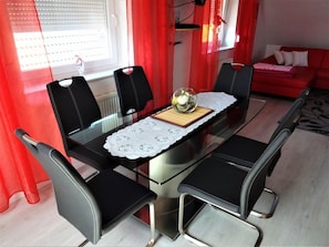Dining - Appartement mit Grill, Garten und Terrasse by Interhome (Bannesdorf)