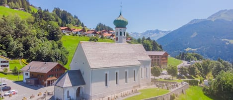 Esterni
