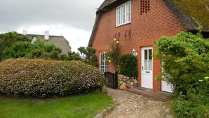 Unclassified image, 2 of 20, button - Liiger Wal in Morsum by Interhome (Archsum)
