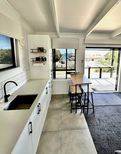 Beach view studio 337