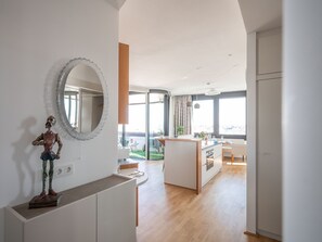 Interior - Skyflats Sun View by Interhome (Vienna)