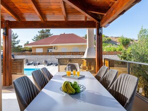Outdoor dining - Luxus-Villa Panthea auf der Insel Rhodos by Interhome (Ialyssos)